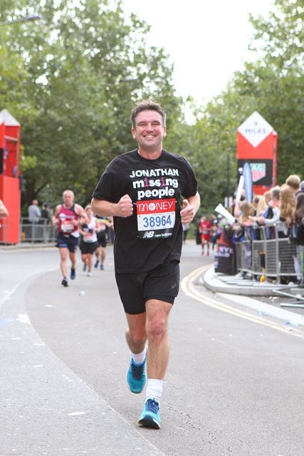 london marathon runner 1